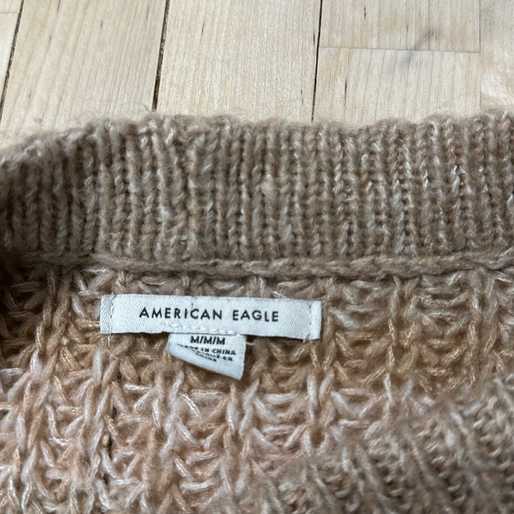 American Eagle Oversized Crew neck Sweater Size Medium