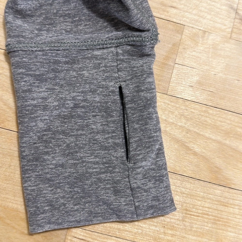 Lululemon Women’s Just Breathe Long Sleeve Heathered Slate 8/10
