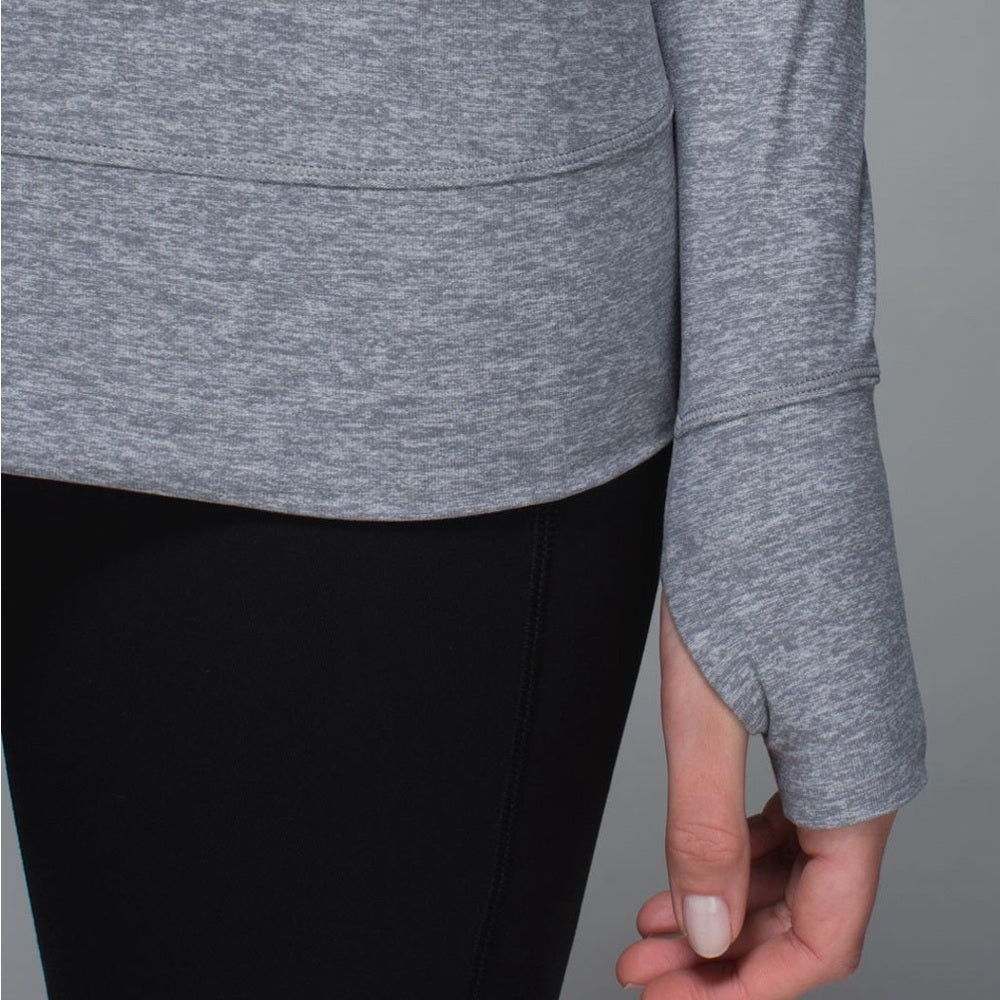 Lululemon Women’s Just Breathe Long Sleeve Heathered Slate 8/10