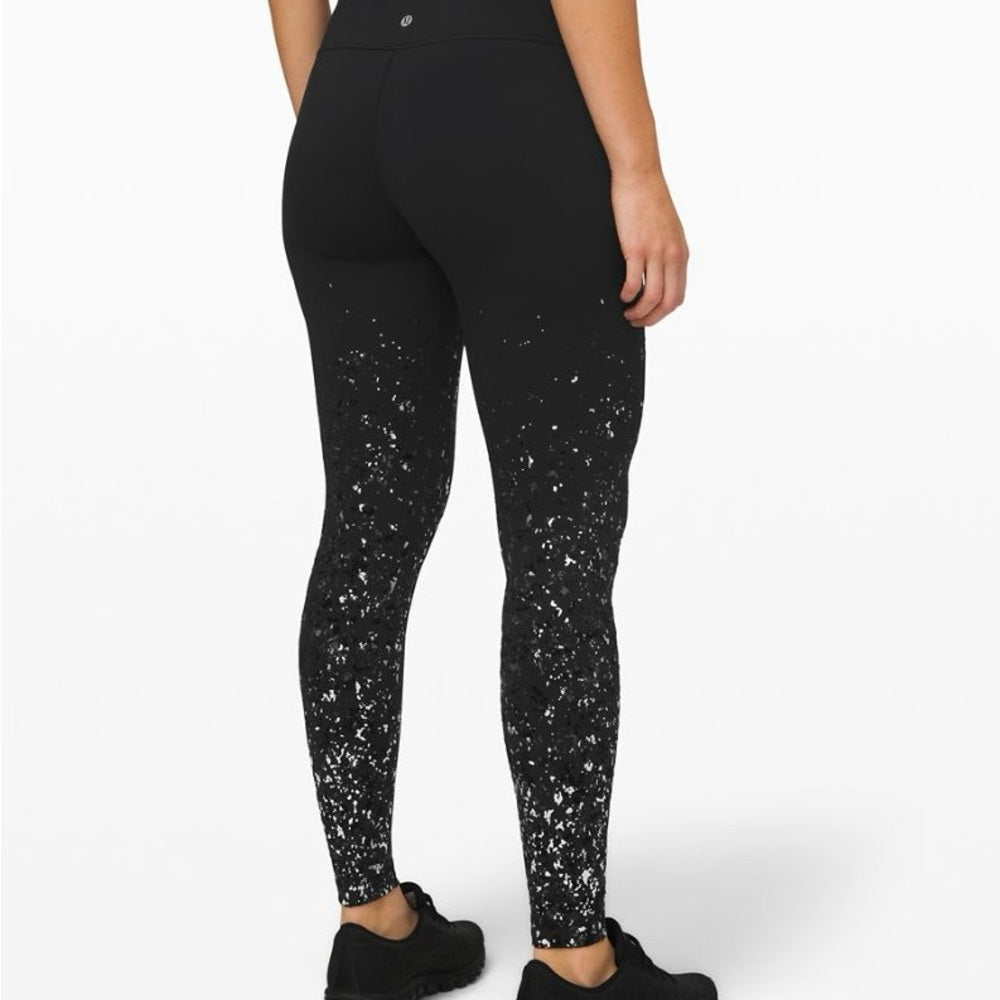 Lululemon Women’s Speed Wunder Mid-Rise Tight 28"
Speckle Shine Size 4