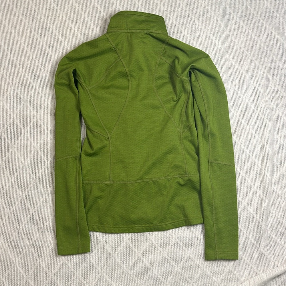 Women’s North Face Green Brand New Quarter Zip size extra small