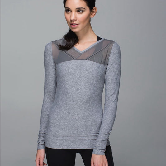 Lululemon Women’s Just Breathe Long Sleeve Heathered Slate 8/10