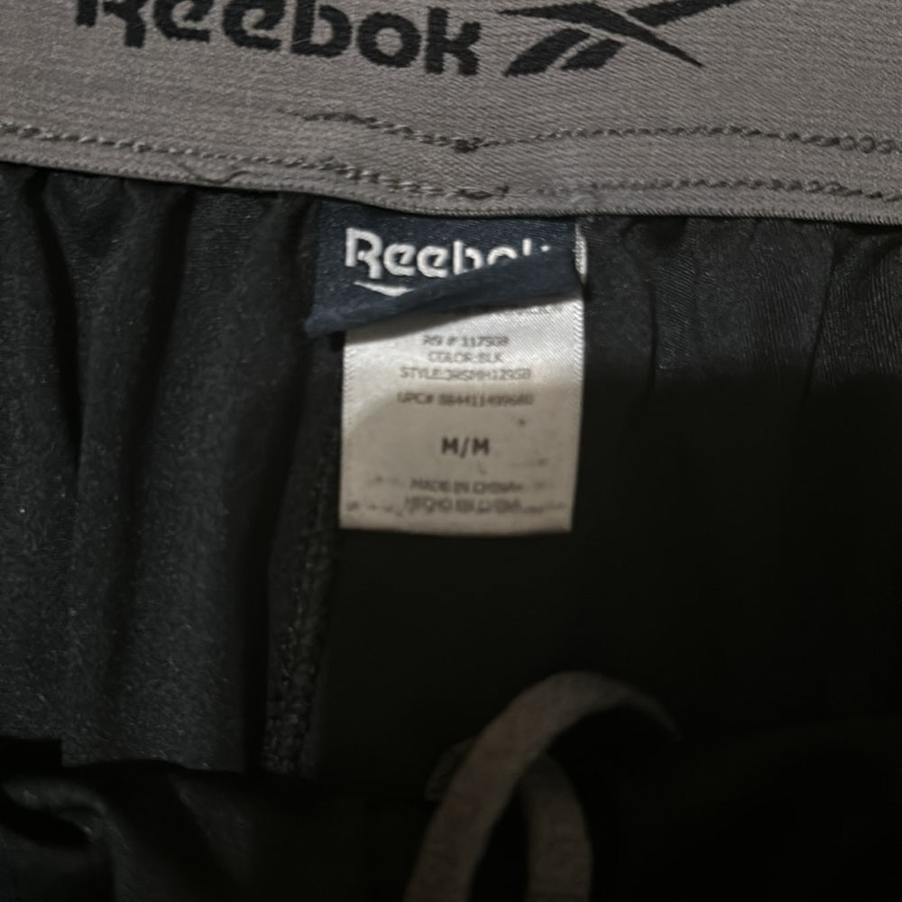 ☀️Men’s Reebok Athletic Shorts Size Medium