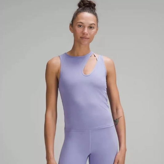 Lululemon Women’s Shoulder Cut Out Tank Size 12/14 In Dark Lavender full length