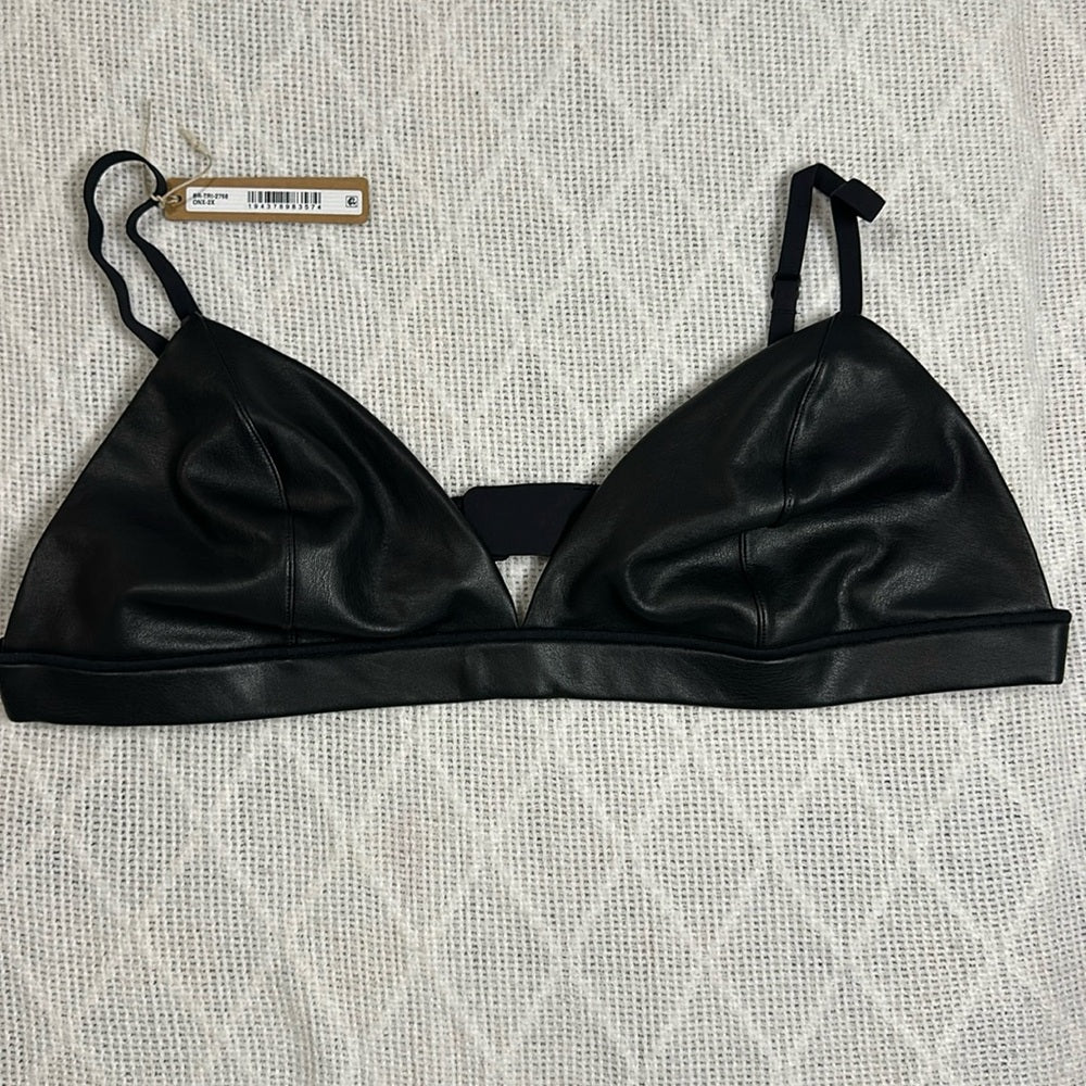 Skims Faux Leather Triangle Bra size 2X fits like XL in black or onyx