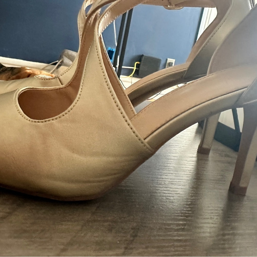 ☀️Dream Pairs gold zip-back heels with gold hardware size 9.5 worn to try